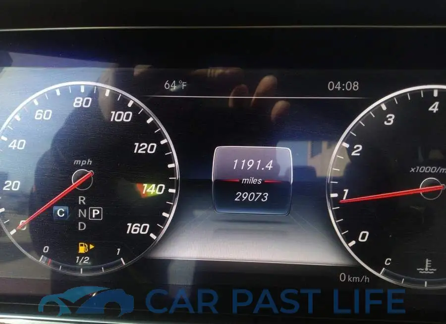 WDDZF4JB1JA377113# 7