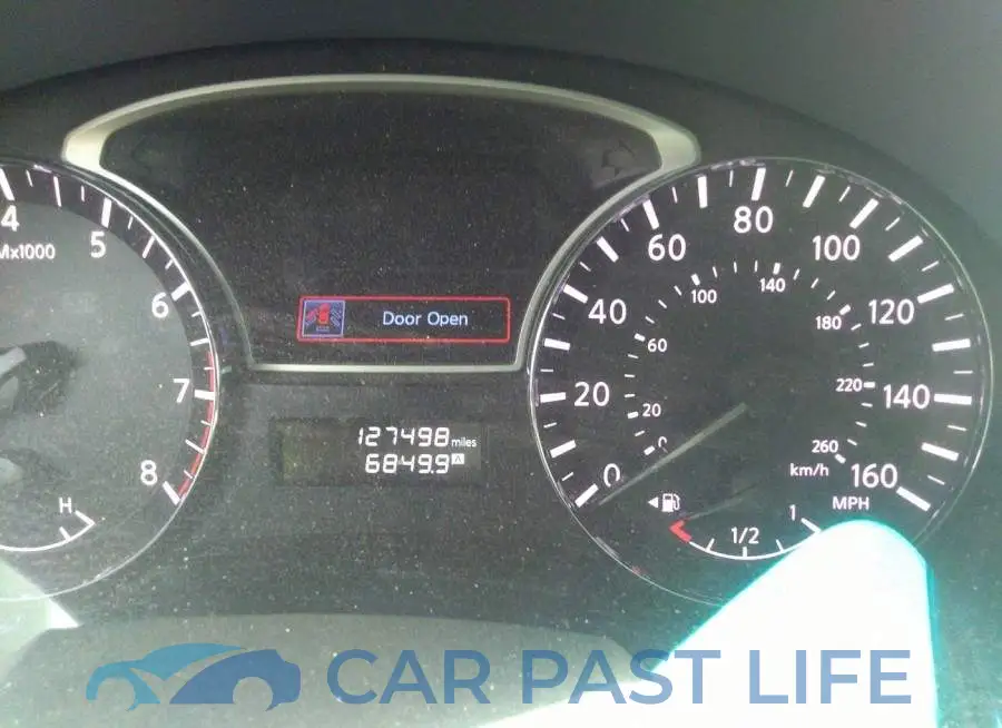 1N4AL3AP1DN492755# 7