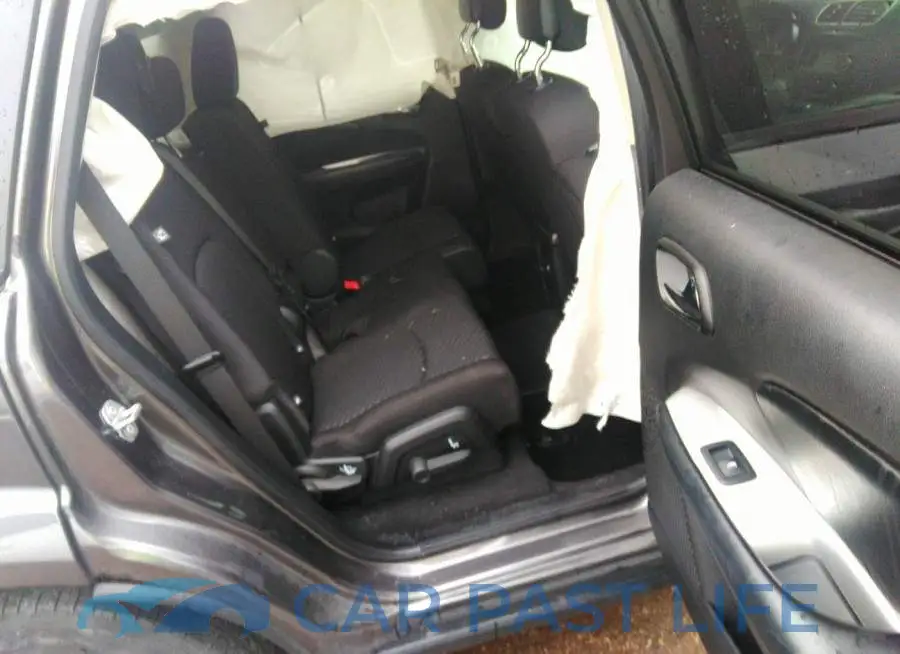 3C4PDCAB8JT275740# 8