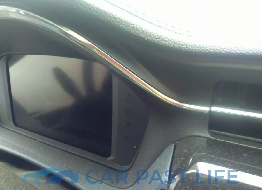 1G1FZ6S0XP4116267# 7