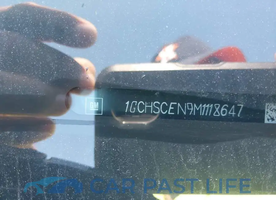 1GCHSCEN9M1118647# 9