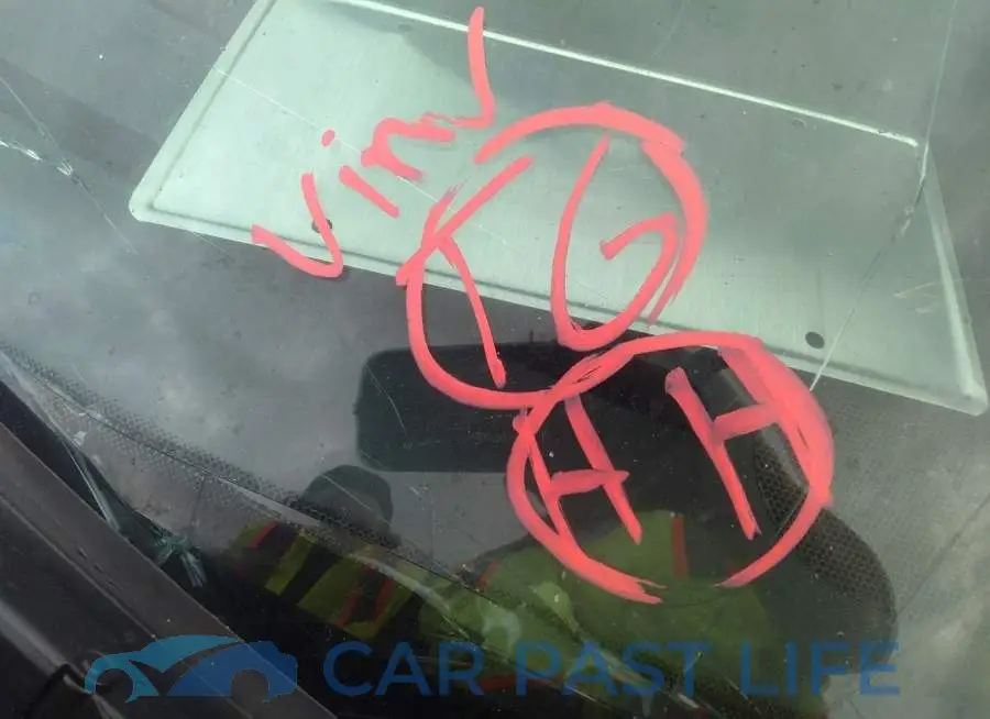 2C3CDXHG8MH619737# 9