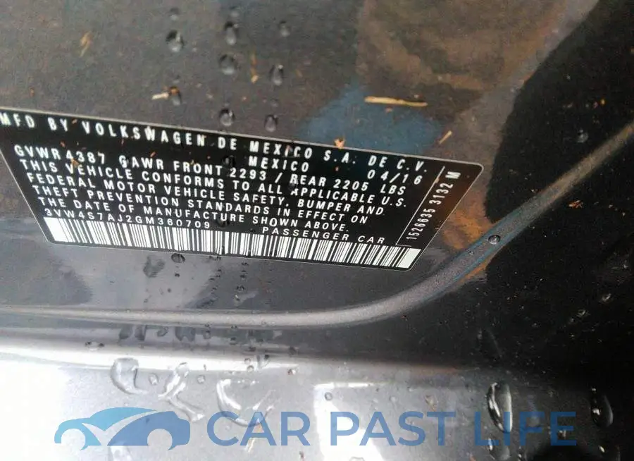 3VW4S7AJ2GM360709# 9