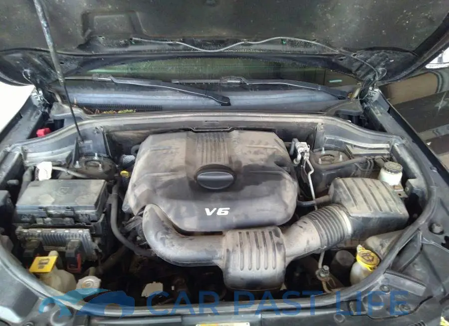 1C4RJFBG4EC425728# 10