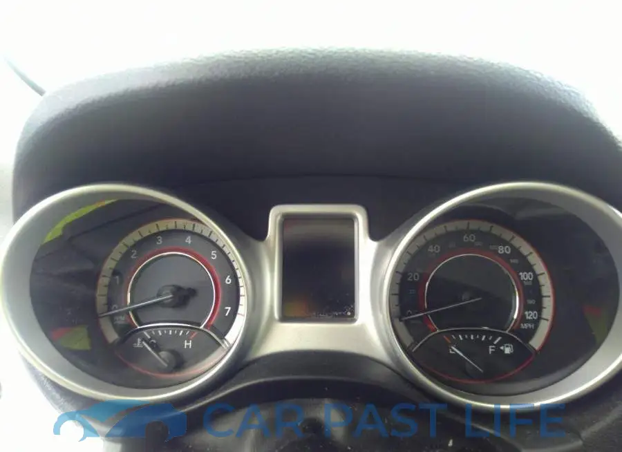 3C4PDCABXHT519494# 7