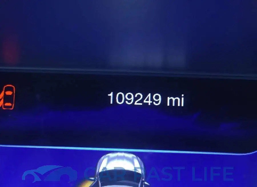 1C3CCCBGXFN505351# 7