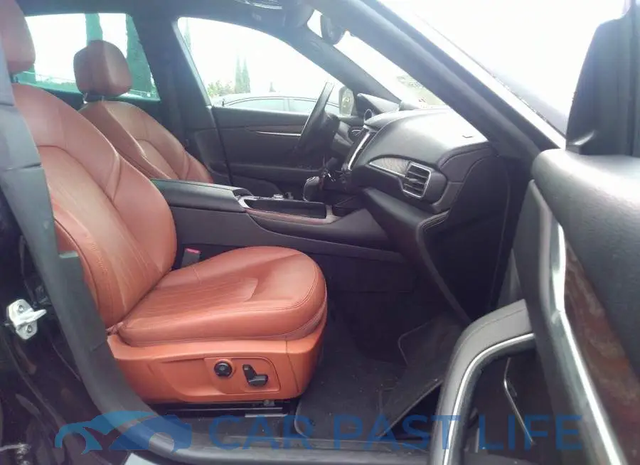 ZN661XUA1JX278996# 5