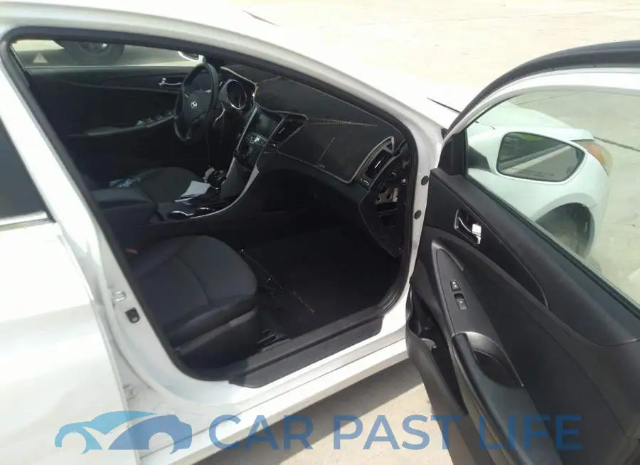 5NPEC4AC1BH067225# 5