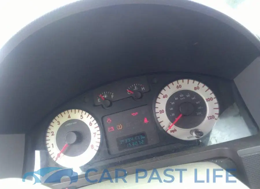4F2CZ92Z88KM16641# 7