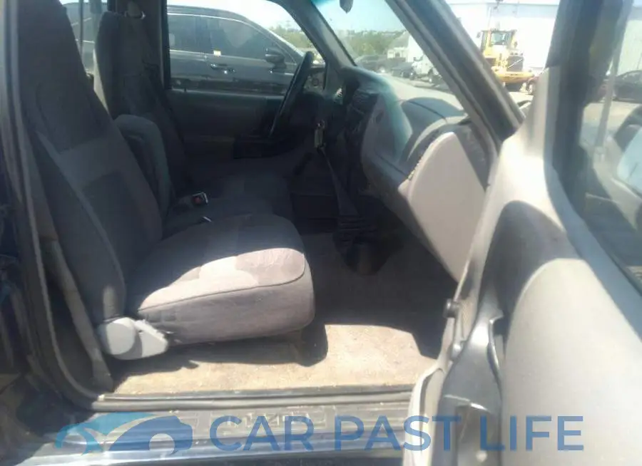 4F4CR12A2TTM07231# 5