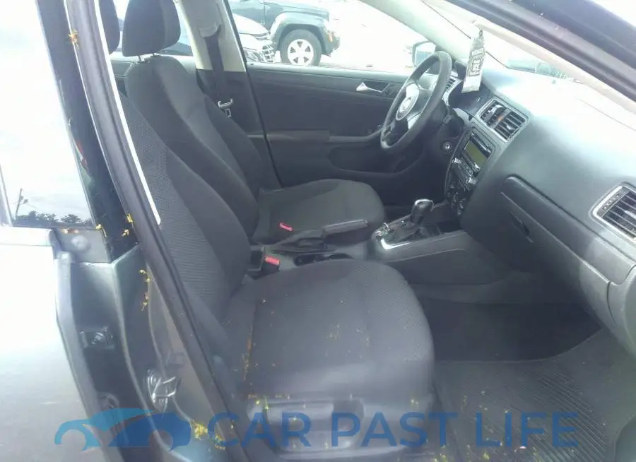 3VW2K7AJ0BM078889# 5