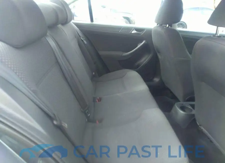 3VW2K7AJ0BM078889# 8