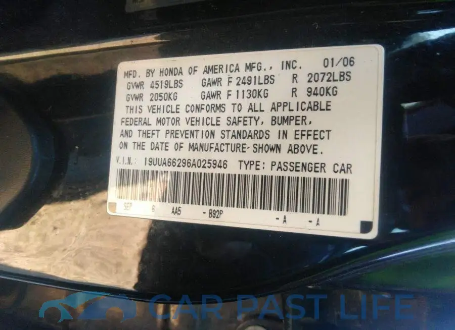 19UUA66296A025946# 9