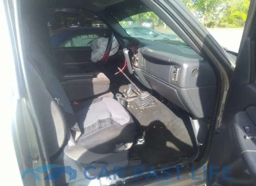 1GTEK14V82E209648# 5