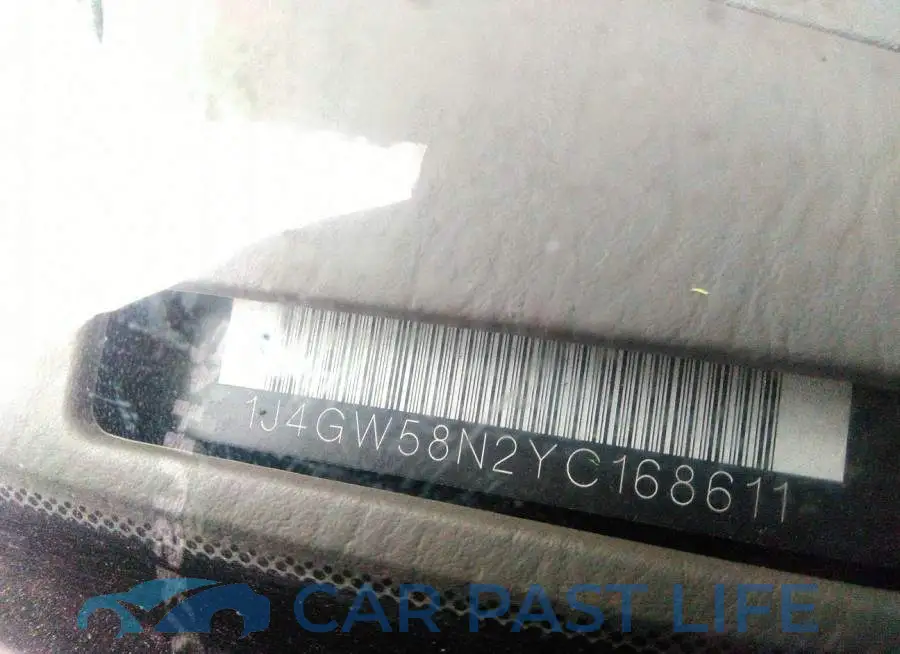 1J4GW58N2YC168611# 9