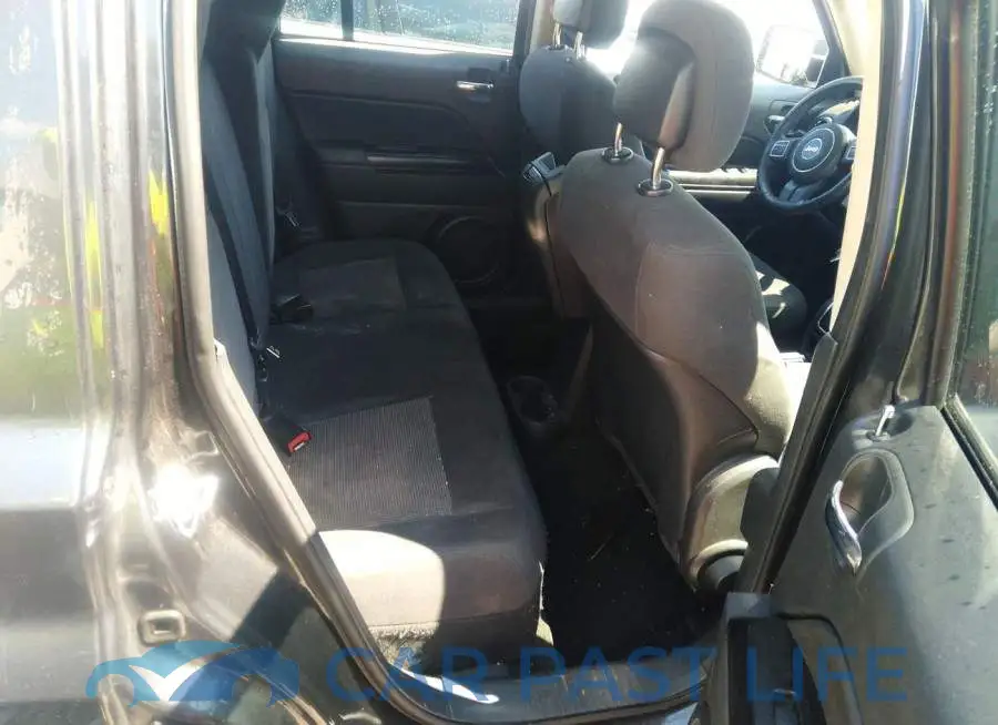 1J4NF1GB5BD125373# 8