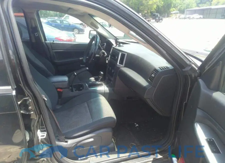 1J4PR4GK8AC160768# 5