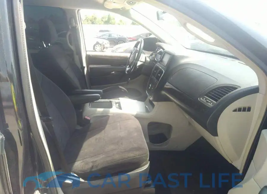 2D4RN5DG3BR689640# 5