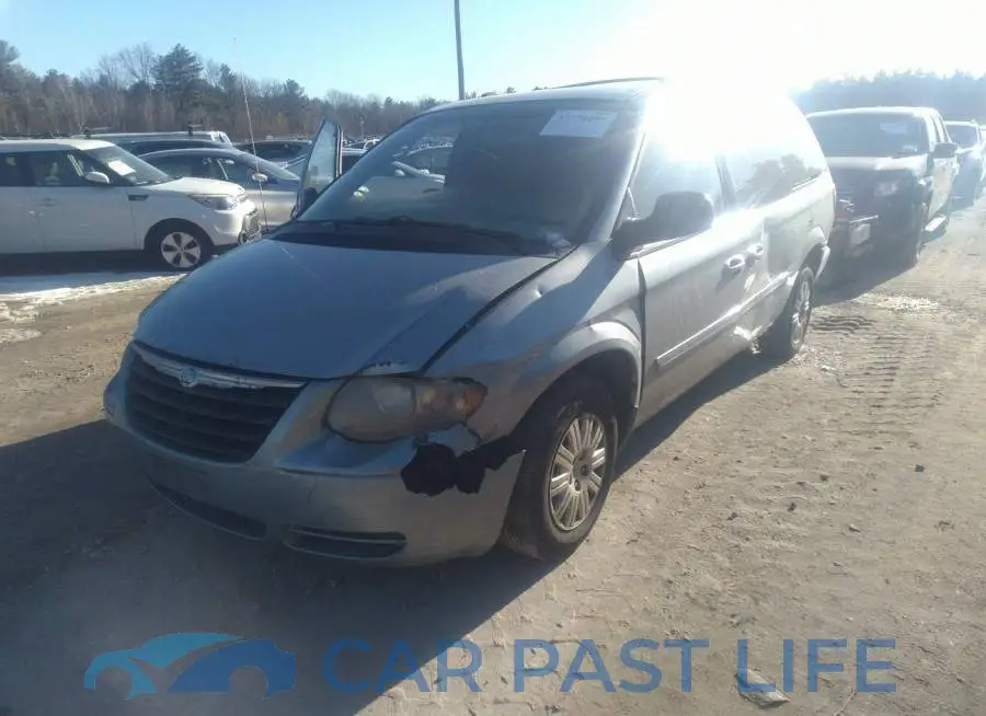2C4GP44RX5R160961# 2