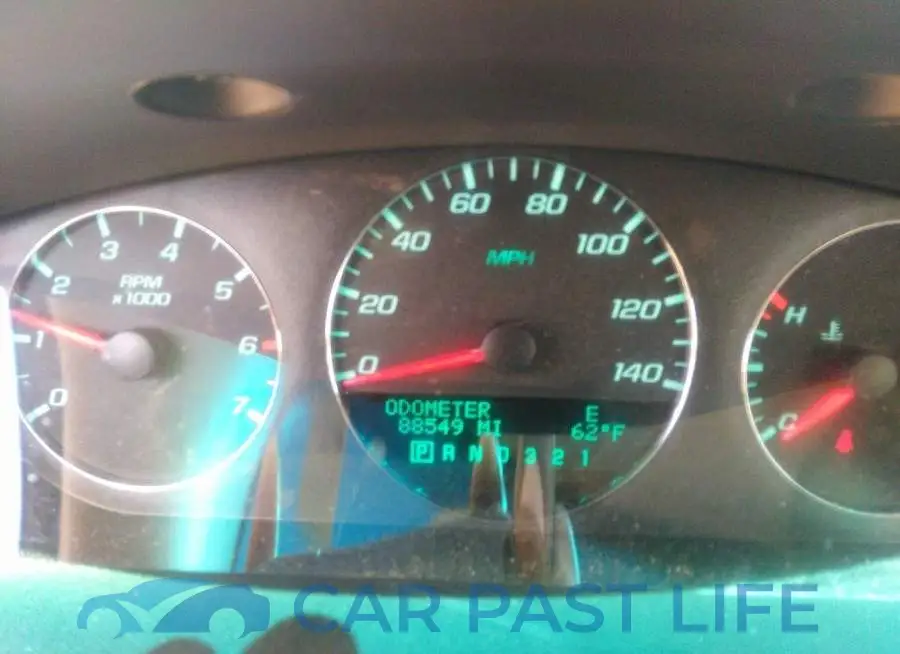 2G1WB5EK3A1182576# 7