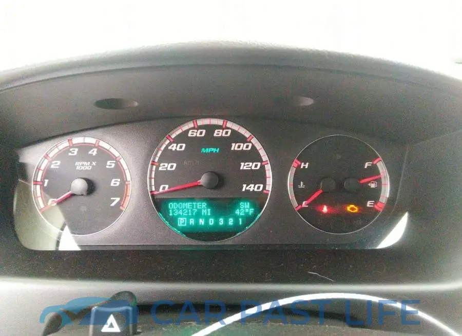 2G1WD58C489289758# 7