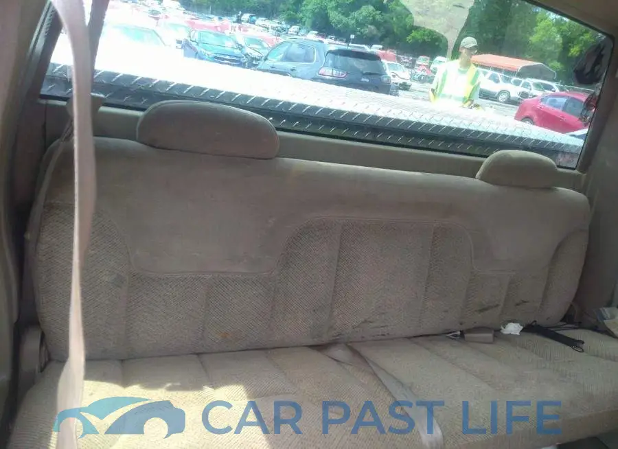 2GCEC19R5W1219358# 8