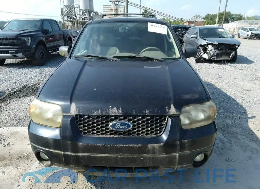 1FMCU94127KA23606# 6