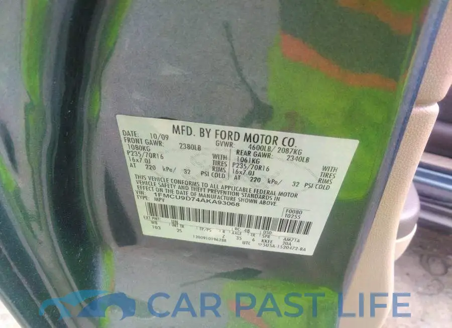 1FMCU9D74AKA93068# 9