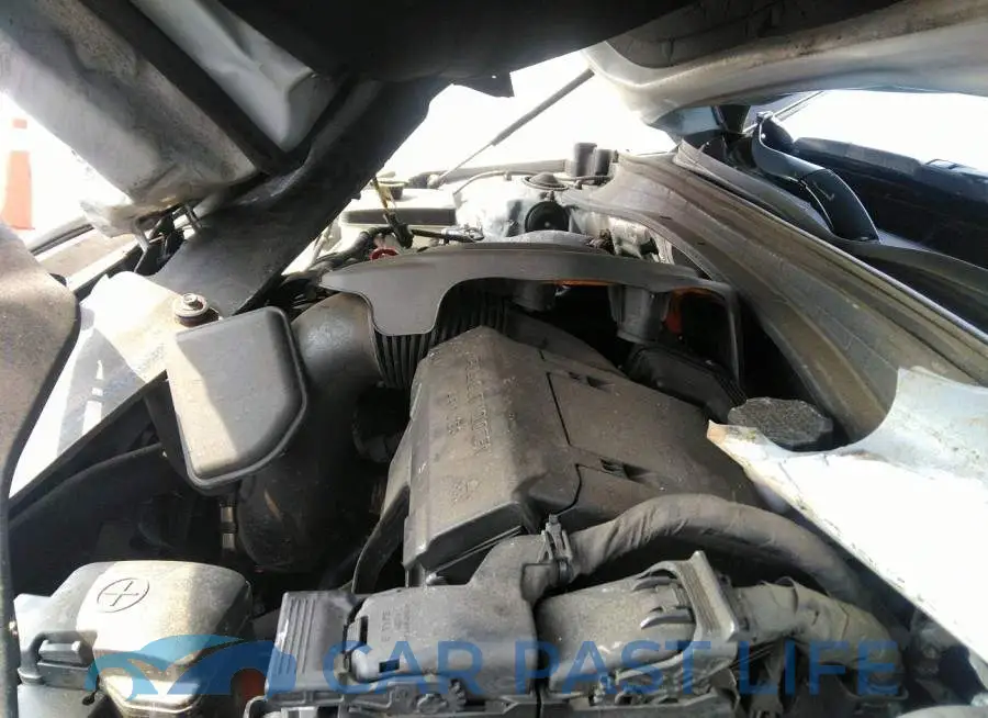 5XXGT4L37JG201462# 10