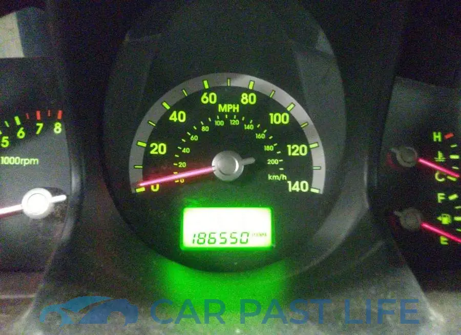 KNDJF724777436566# 7