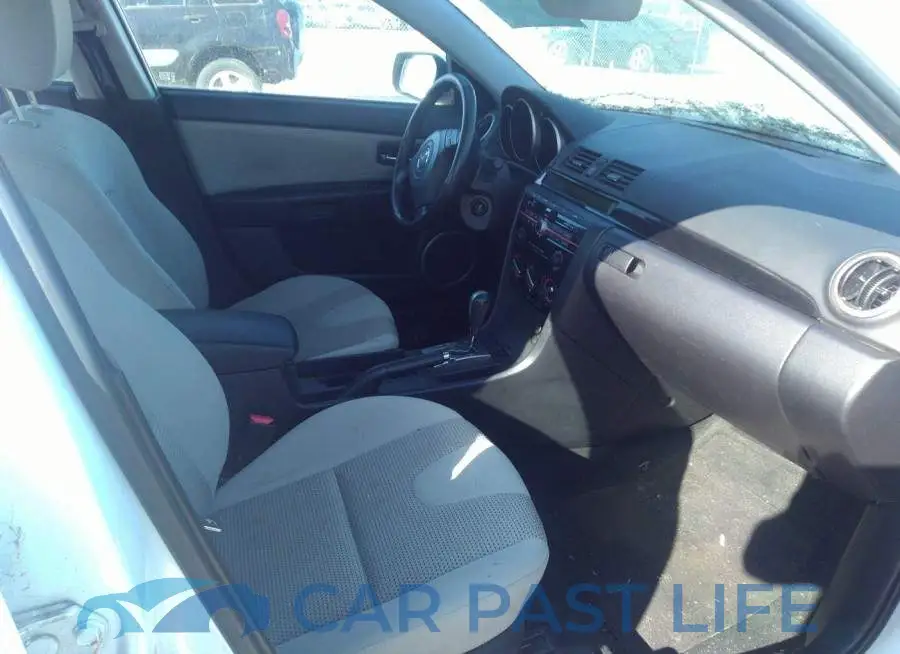 JM1BK344181173243# 5