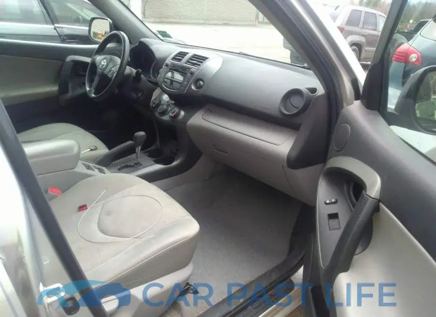2T3BF4DV6BW151900# 5