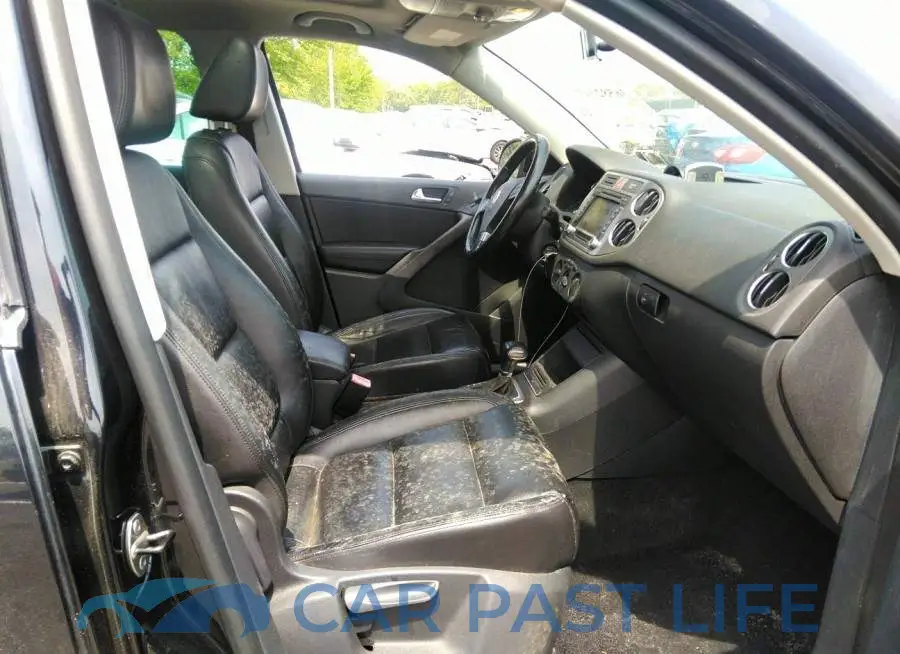 WVGAV7AX4AW508668# 5