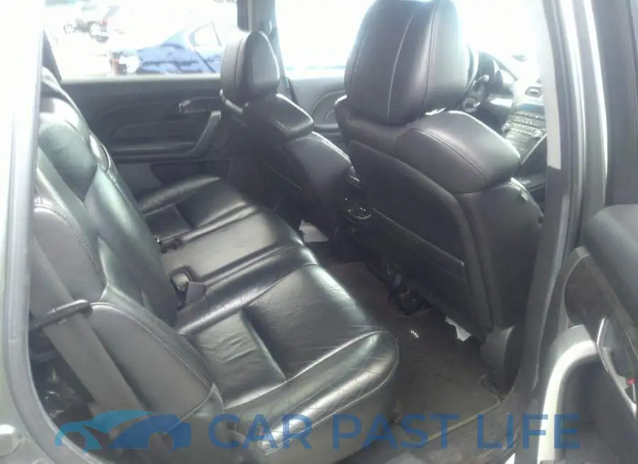 2HNYD28318H513700# 8