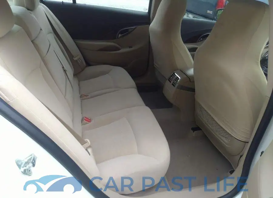 1G4GB5E39CF151442# 8