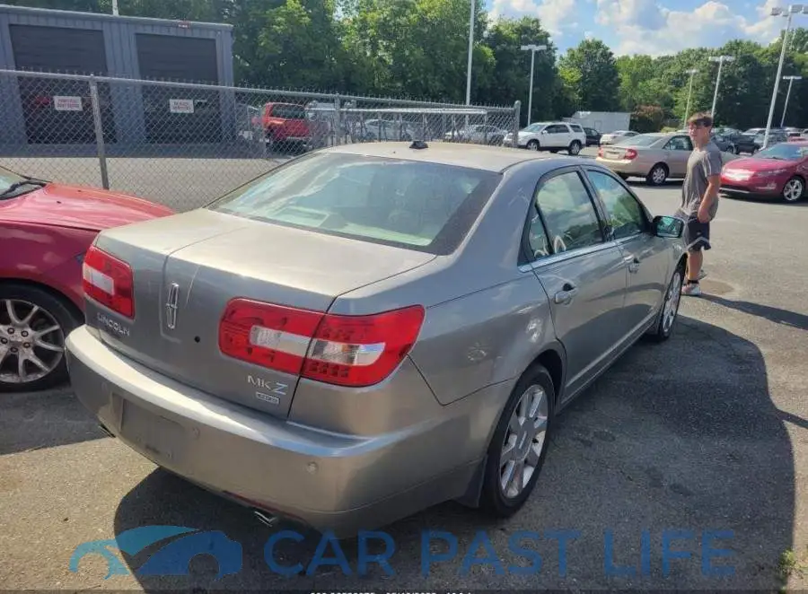 3LNHM28TX9R613737# 4