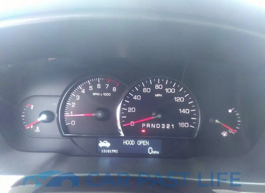 1G6KD57Y28U166999# 7