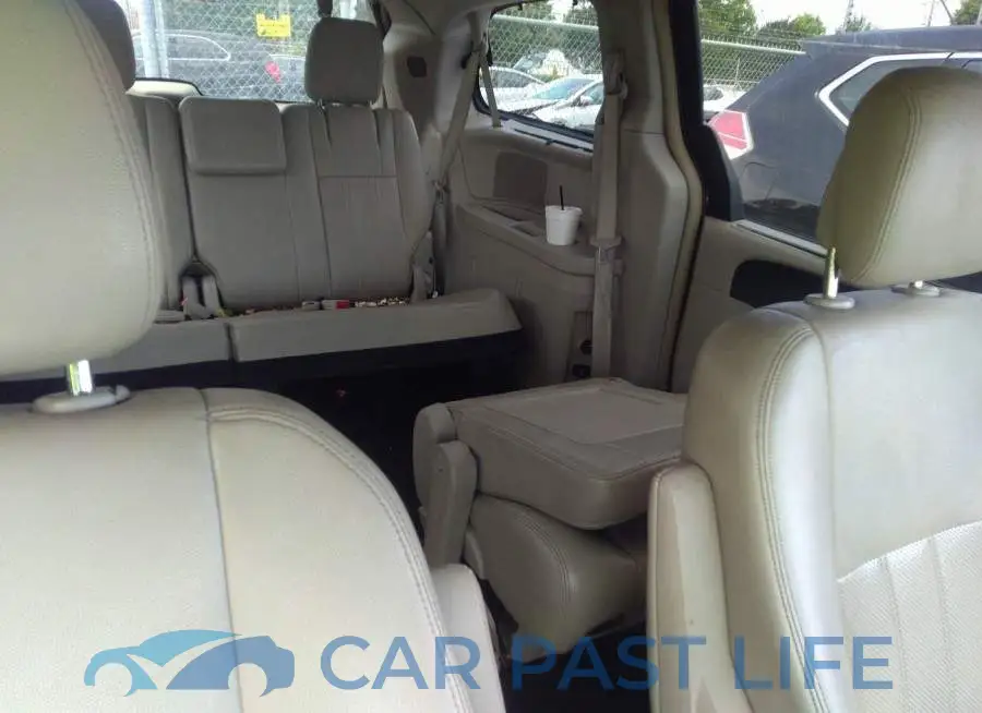 2A4RR8DG2BR650406# 8