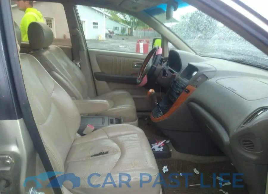 JTJHF10U520279729# 5