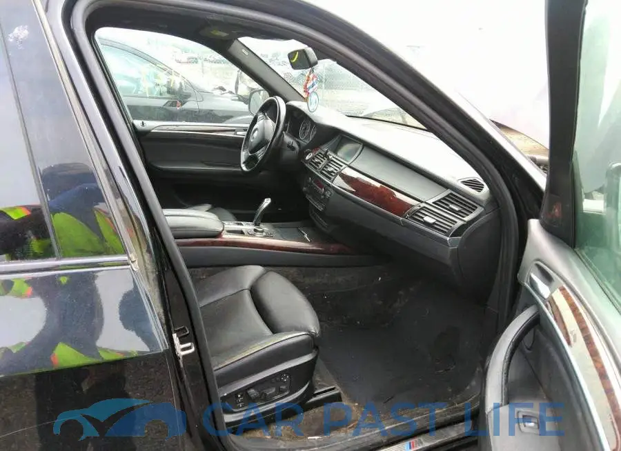 5UXZV8C50BLL67768# 5