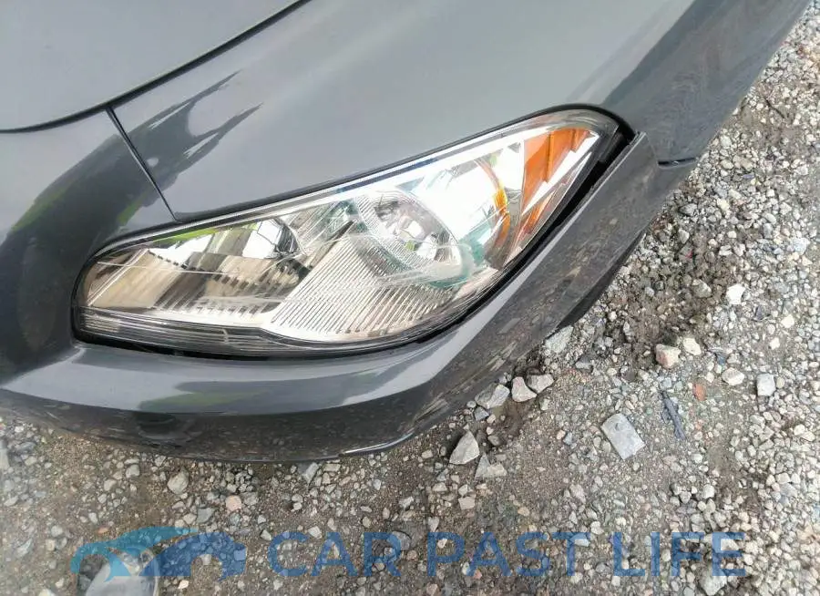 1G1ZG57BX84190250# 6