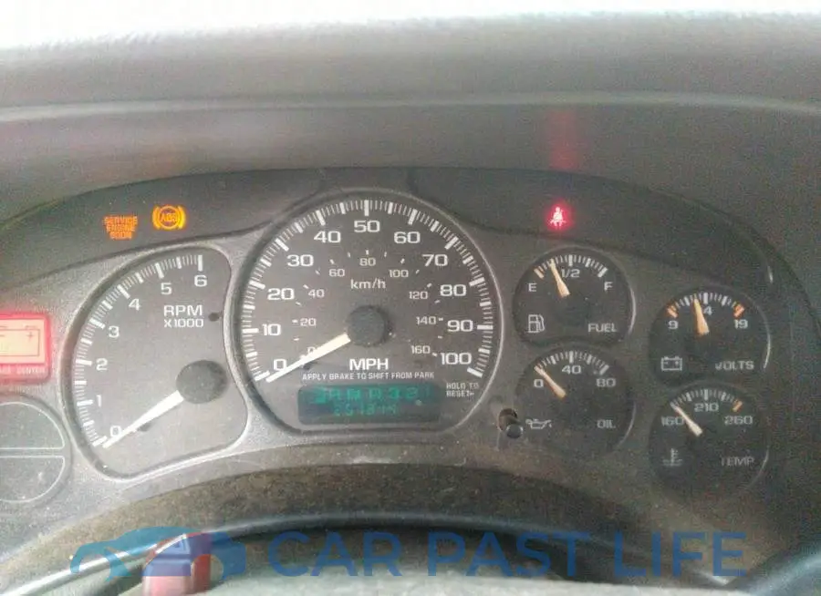 2GCEC19T721174123# 7