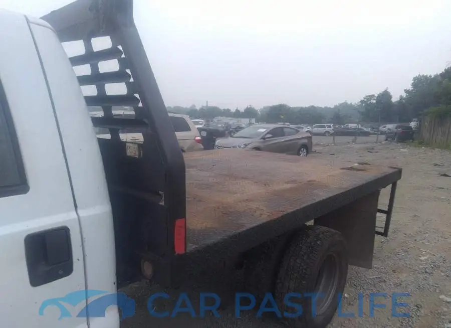 1FDWW36P85EA40184# 7