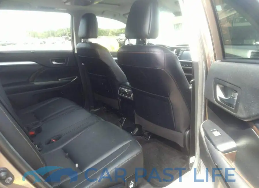 5TDKZRFH3JS272590# 8