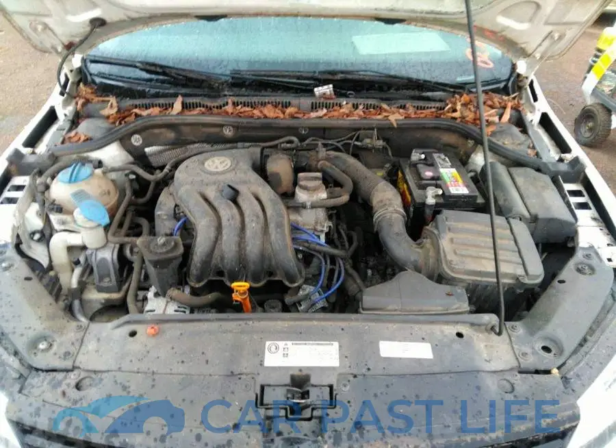 3VW2K7AJ3DM351942# 10