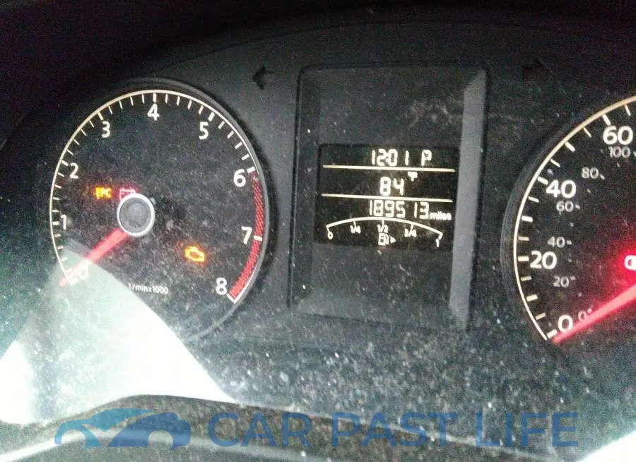 3VW2K7AJ3DM351942# 7