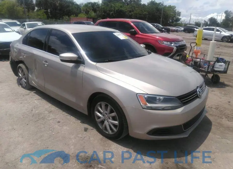 3VWDX7AJ9DM312119# 1