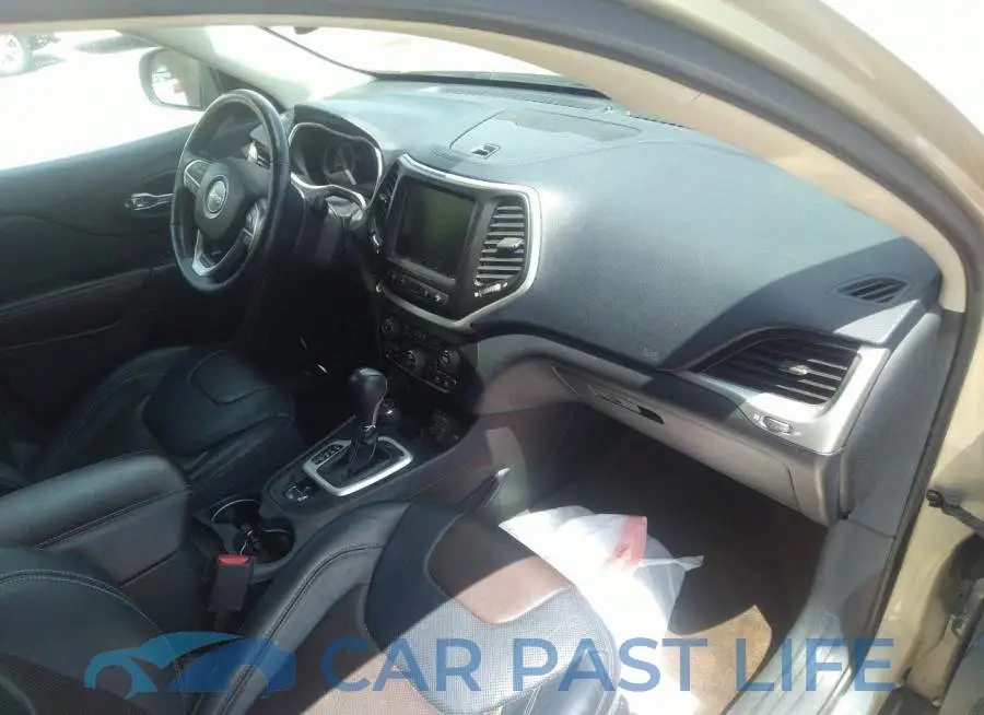 1C4PJMDS2FW716239# 5