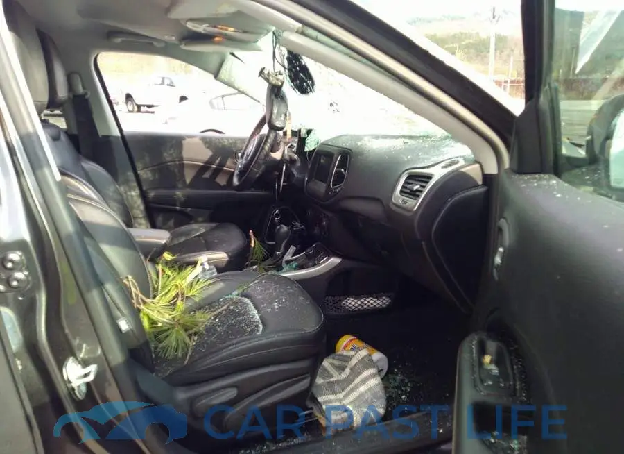 3C4NJDBB2JT185651# 5