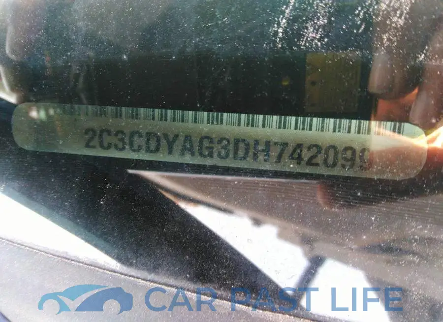 2C3CDYAG3DH742099# 9